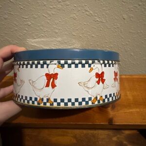Marmalade Geese Cookie Tin